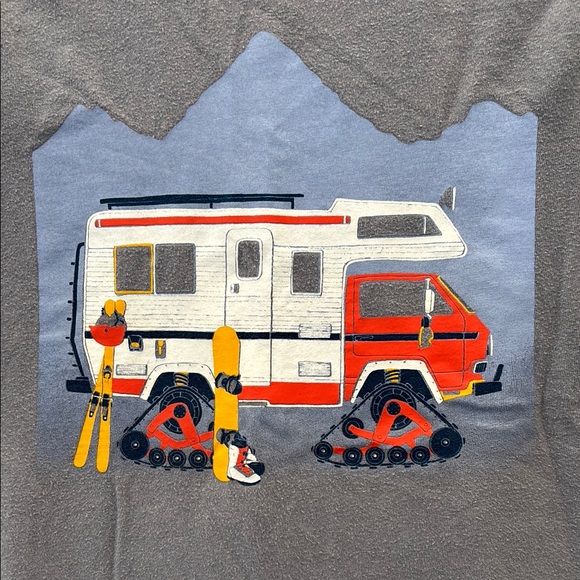 GAP Boys Short Sleeve T-Shirt, Gray with Outdoor Camper, Camping, Size M (8) - Picture 16 of 17